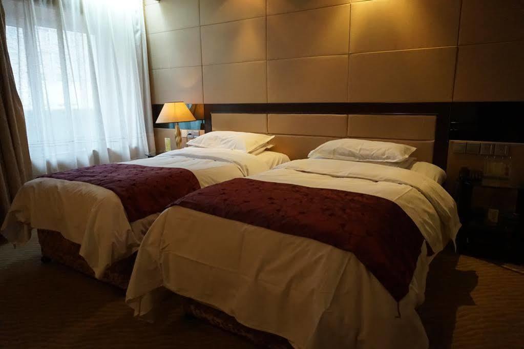 Tianzhi Hotel Harbin Extérieur photo