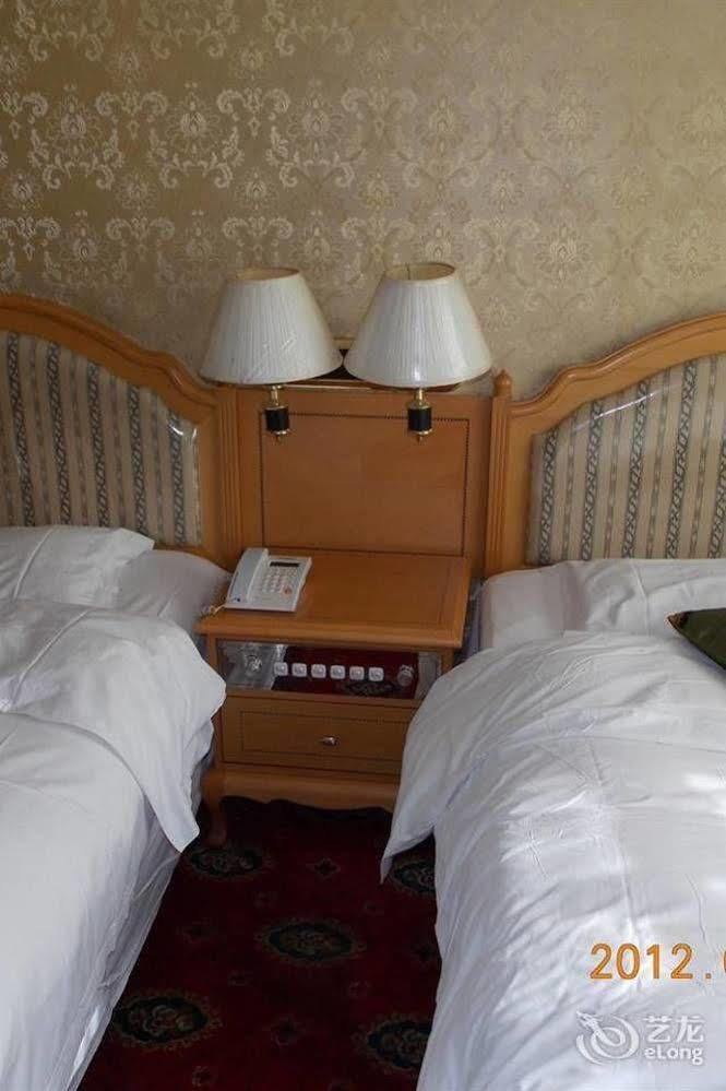 Tianzhi Hotel Harbin Extérieur photo